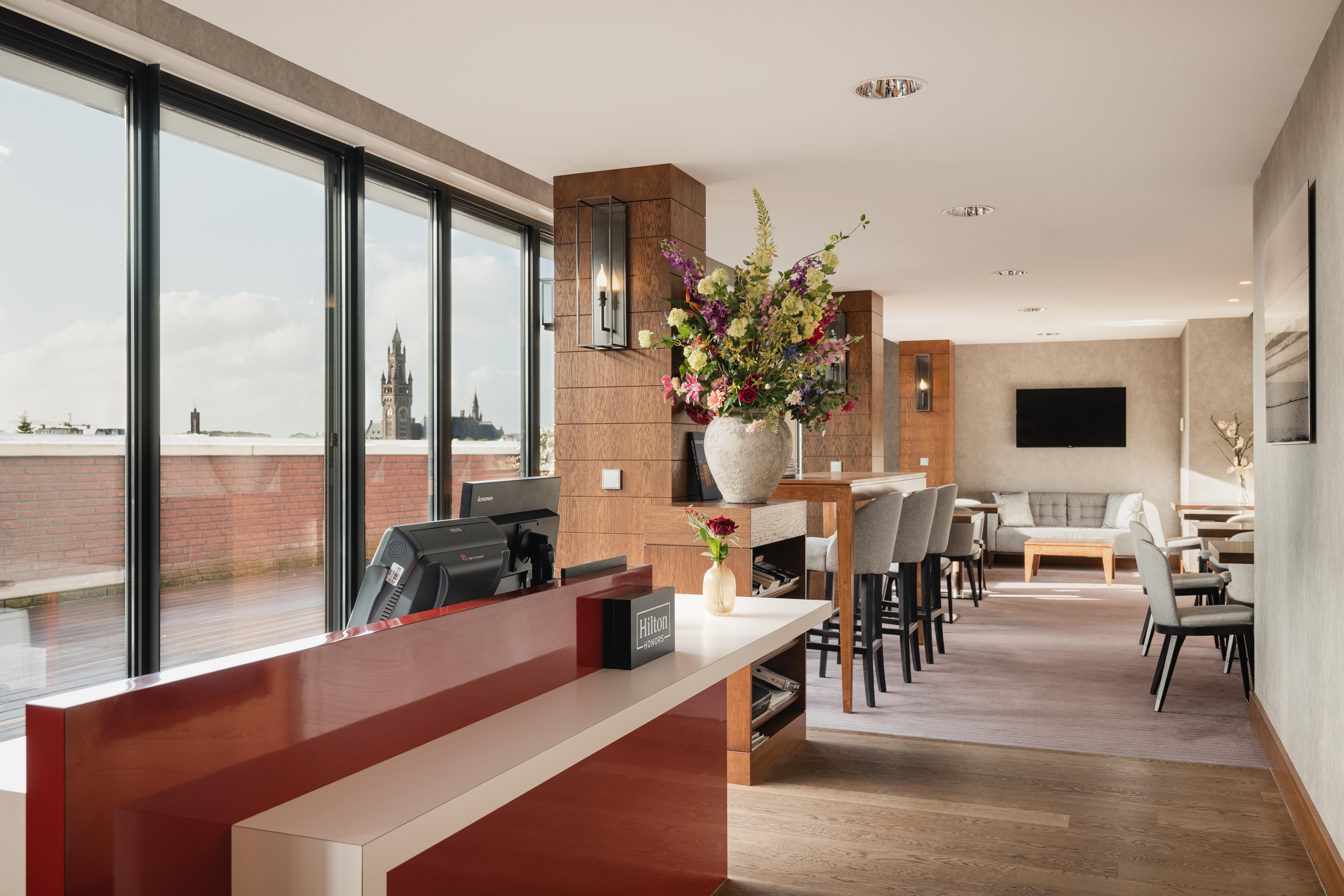 힐튼 더 헤이그 외부 사진 The Club at London Heathrow Airport