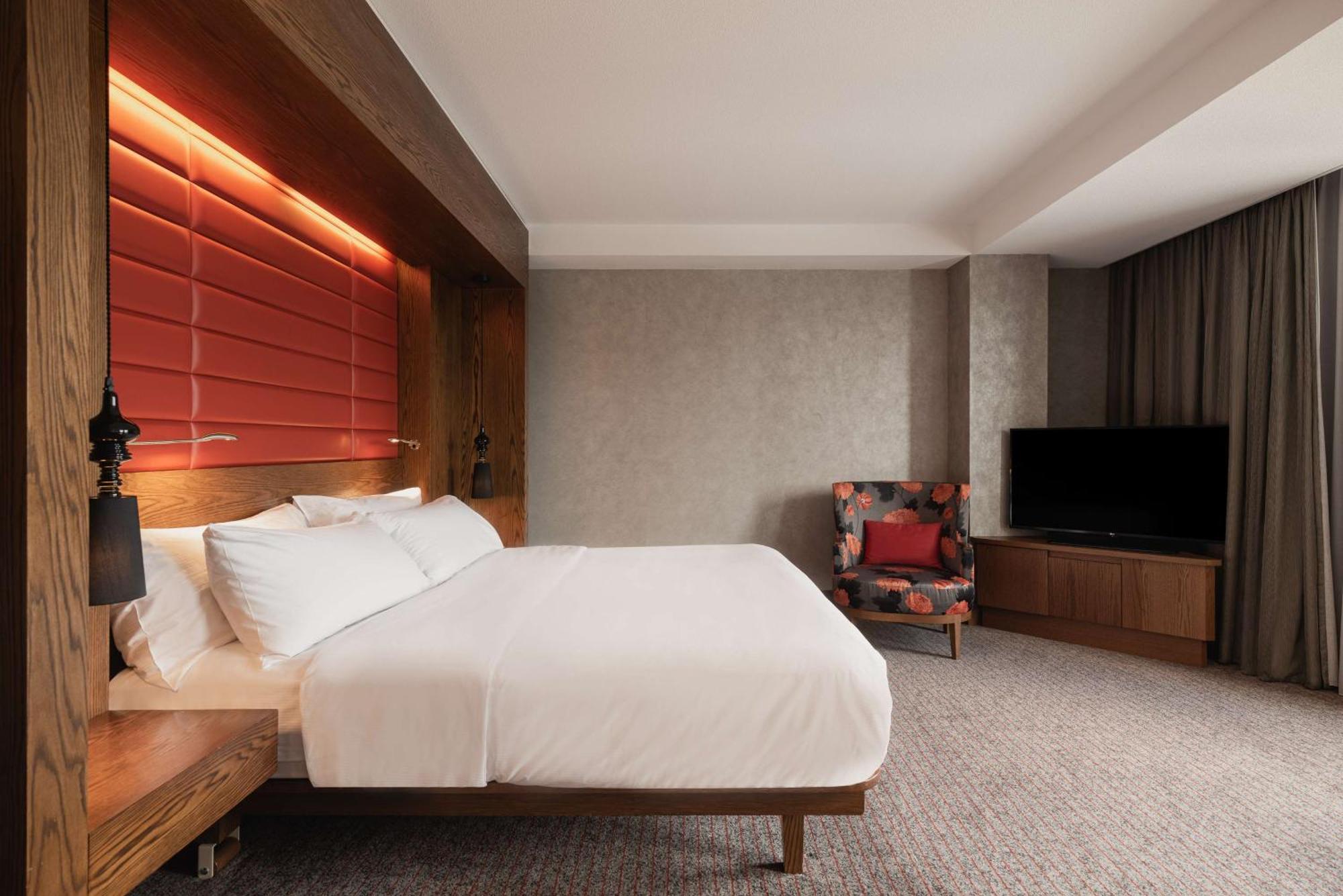 힐튼 더 헤이그 외부 사진 A bedroom at the hotel